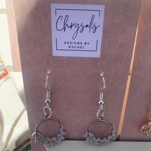 Cubic Zirconia Silver Circle Leaf Earrings